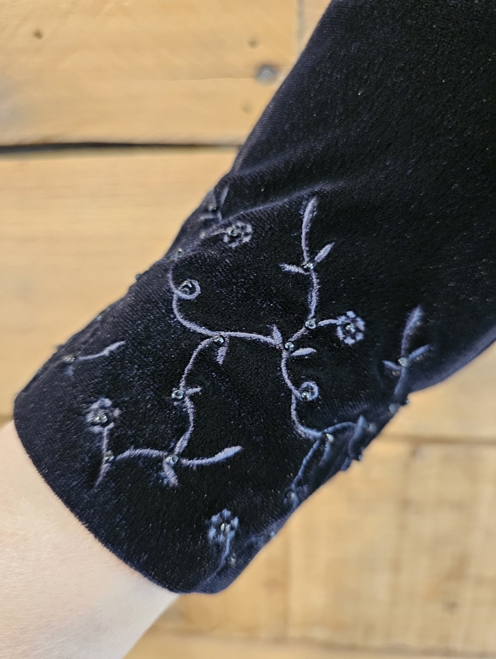 Stretch Black Velvet Gloves w/ Floral Embroidery & Bead Details - Picture 5 of 5